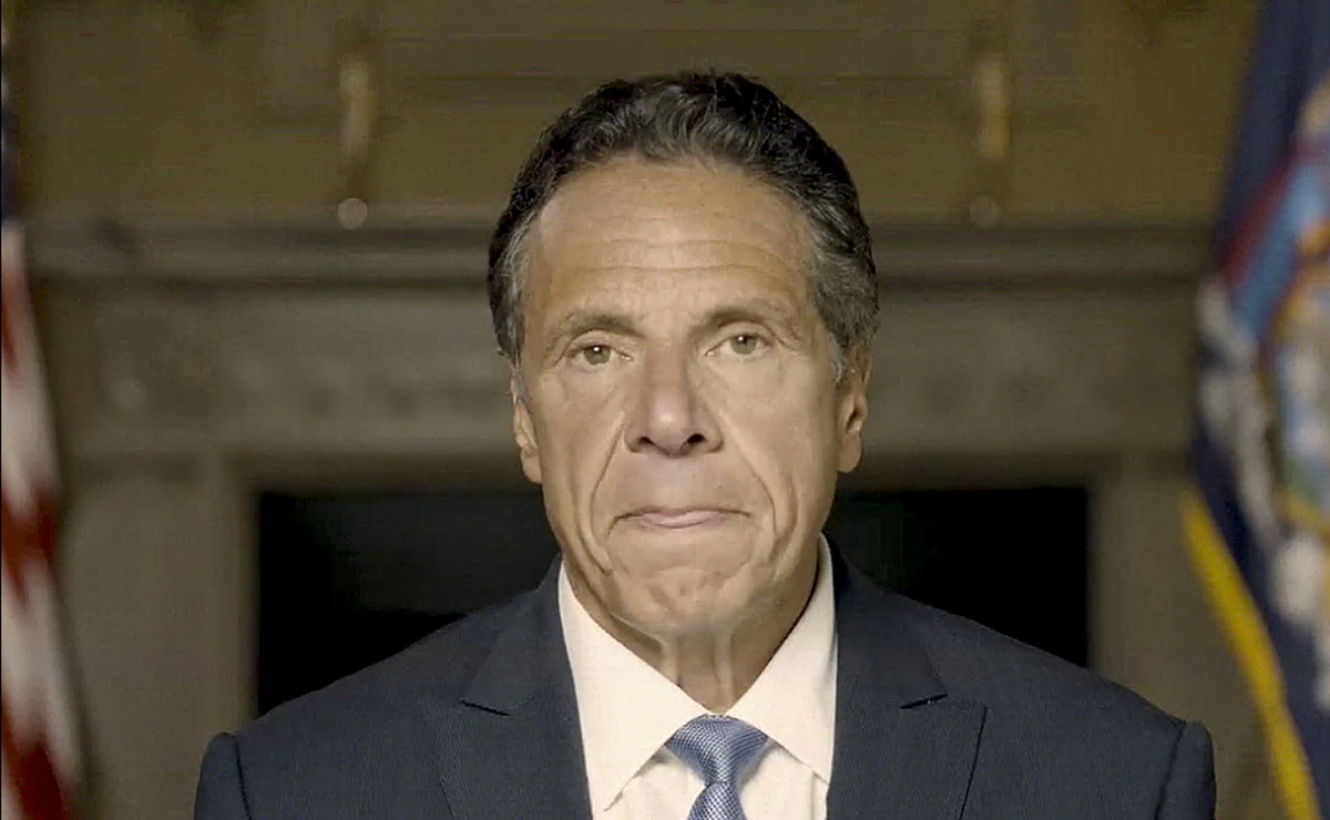 Renuncia gobernador de Nueva York en medio de acusaciones de acoso sexual