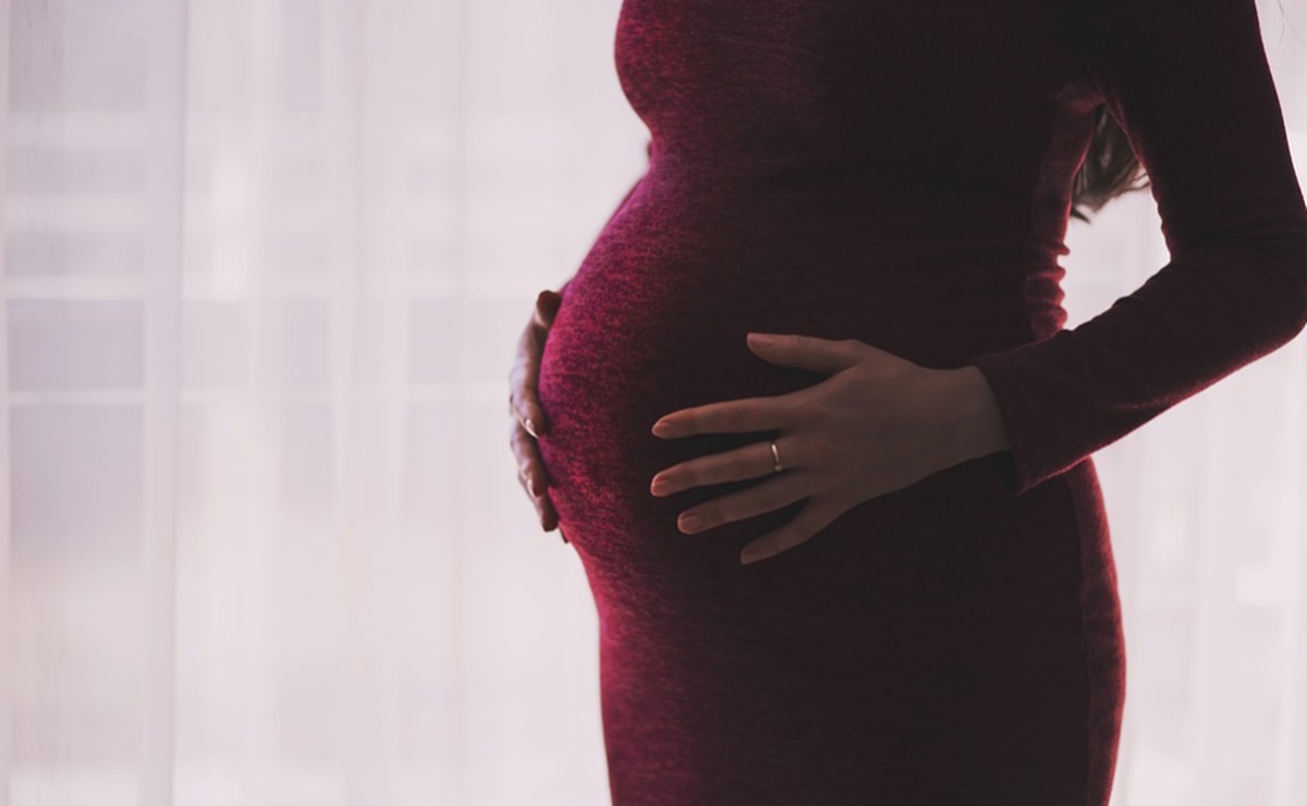 Los CDC ven mayor riesgo de covid grave en embarazadas