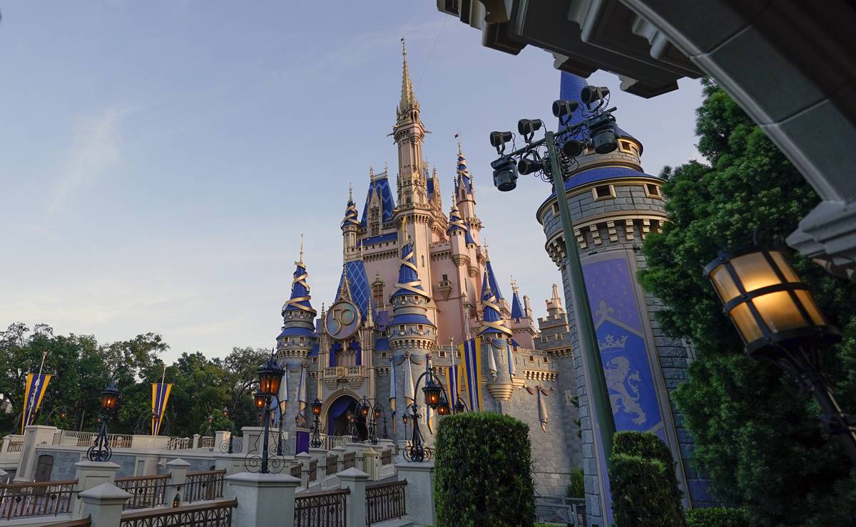 Disney World alista feria de empleo para personal de limpieza en Orlando