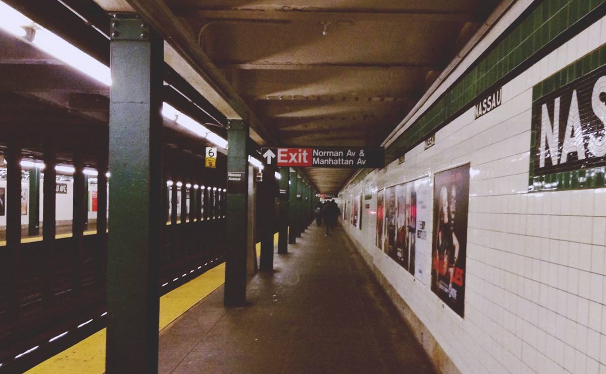 Hombre muere en Metro de NY