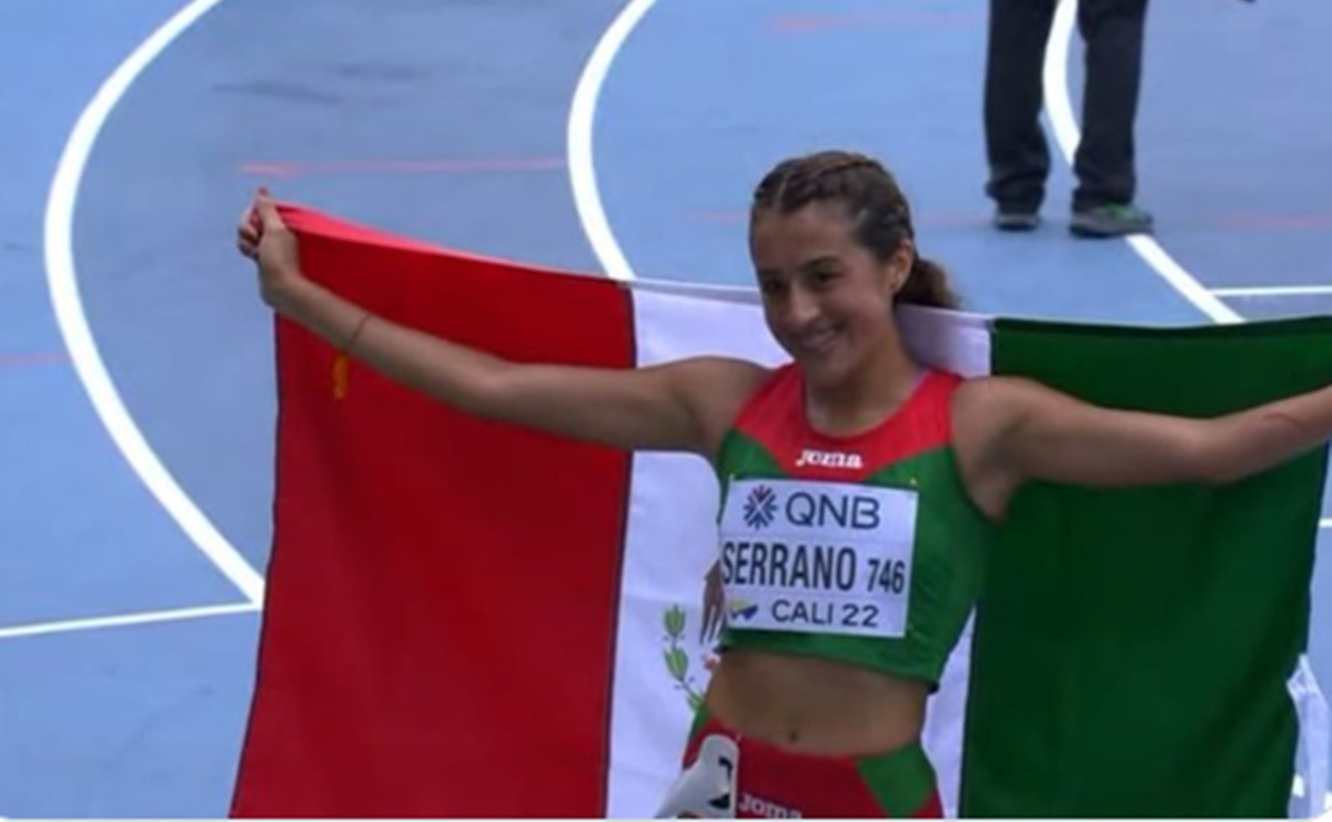 Orgullo mexicano. Karla Serrano gana los 10 km marcha en Mundial Sub'20