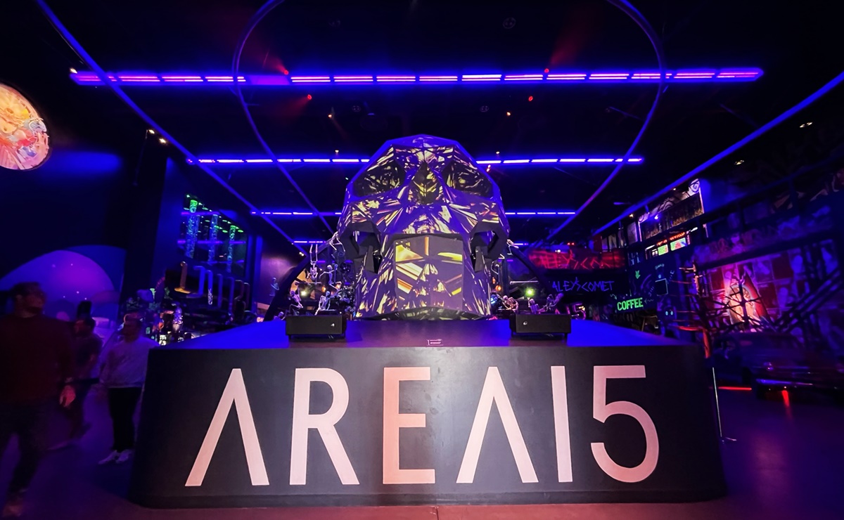 10 razones para visitar AREA15, el nuevo hot spot de arte en Las Vegas