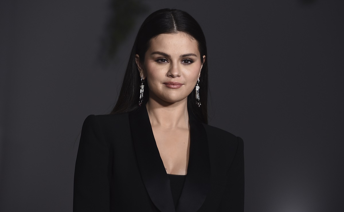 Selena Gomez revela que tuvo pensamientos suicidas debido a la bipolaridad