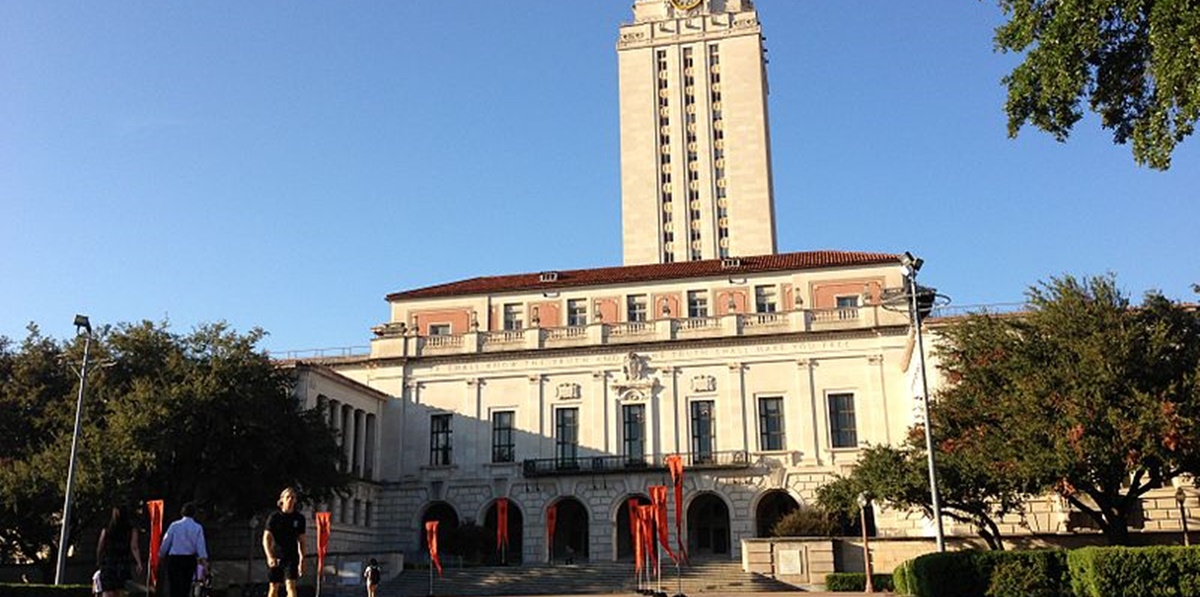 Cuánto cuesta estudiar en la Universidad de Texas en Austin? - Vive USA