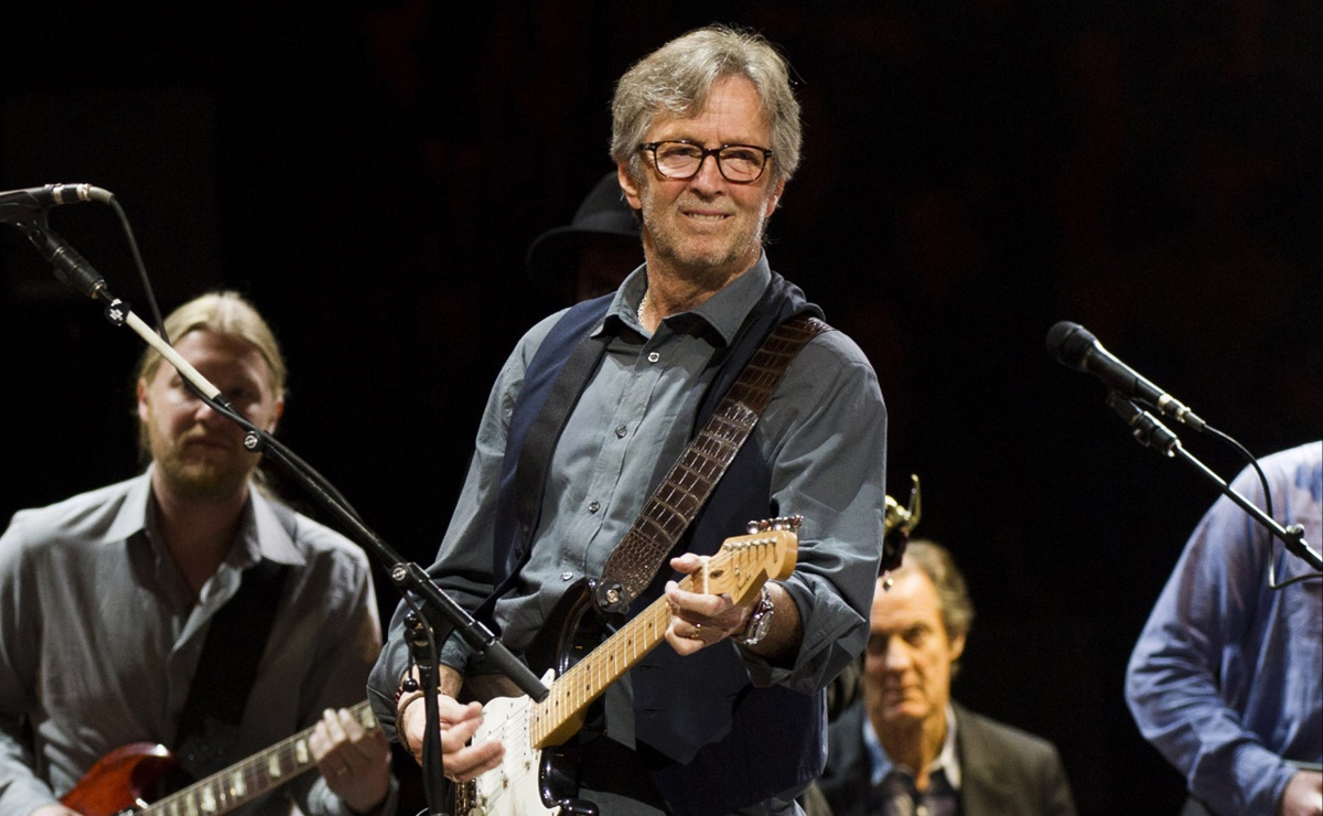 Eric Clapton, un crítico de las vacunas, da positivo a Covid-19